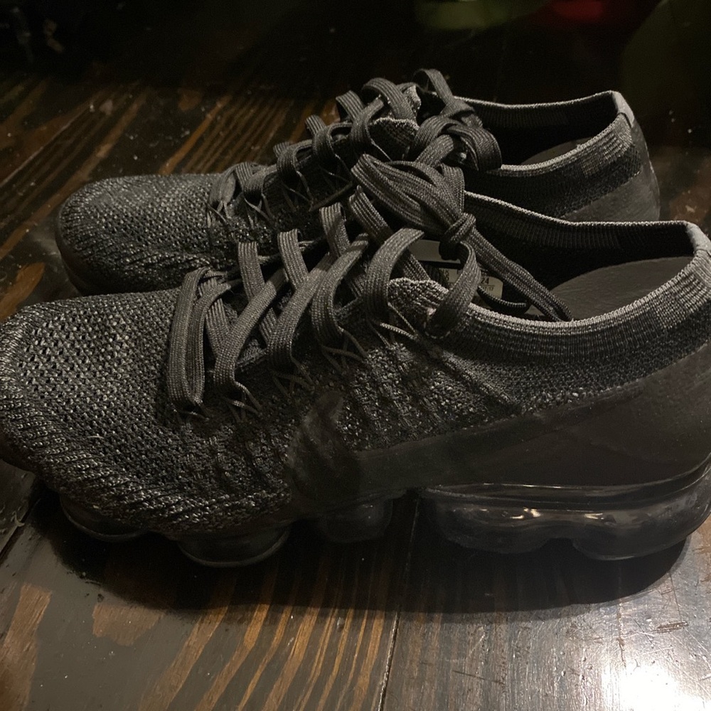 Nike vapor airmax in black